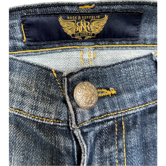 Rock & Republic womens size 24 jeans in EUC beautiful back pocket design - Picture 3 of 6